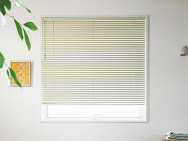 ブラインド取付