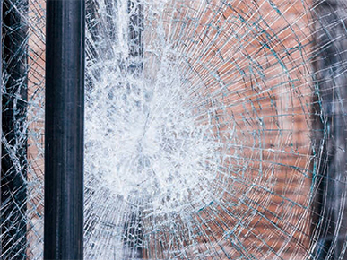 防犯フィルム施工