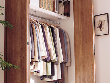 クローゼット・ハンガーパイプ取付