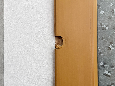 窓枠、カウンター等の補修